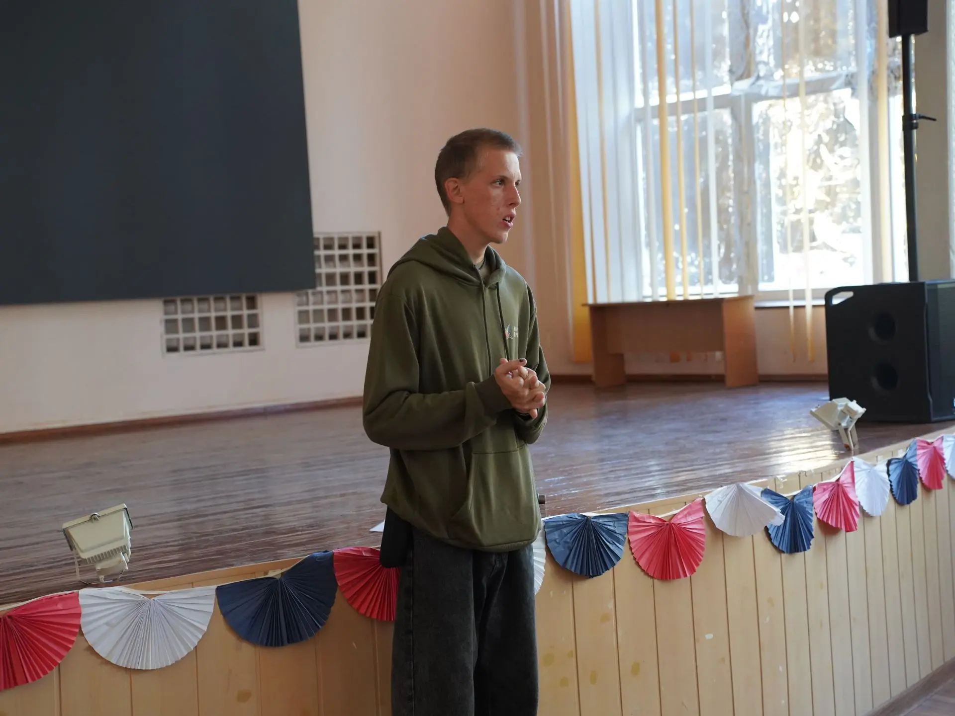 Встреча с волонтерской организацией "Молодежка"