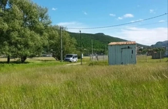 📌 г Севастополь, Балаклавский р-н, с. Орлиное.  Ул Интернациональная .