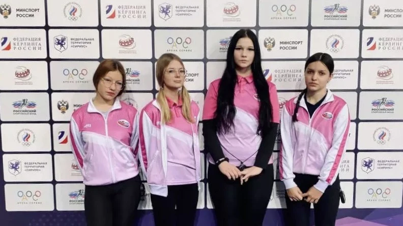 Наши девочки кёрлингистки – в Сочи 🥌