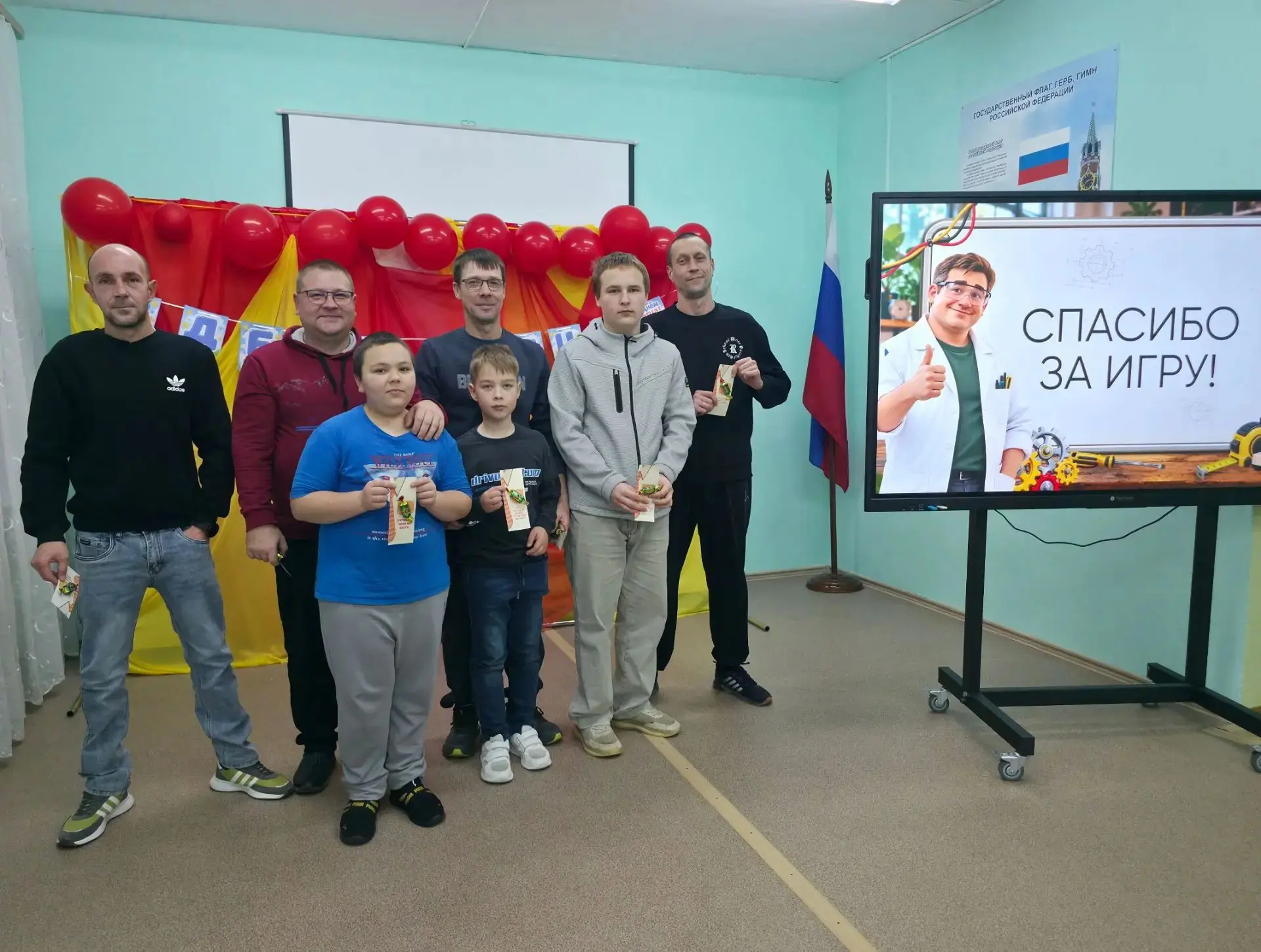 Сегодня, в канун нового для нашей страны праздника — Дня отца, в нашей школе прошло по-...