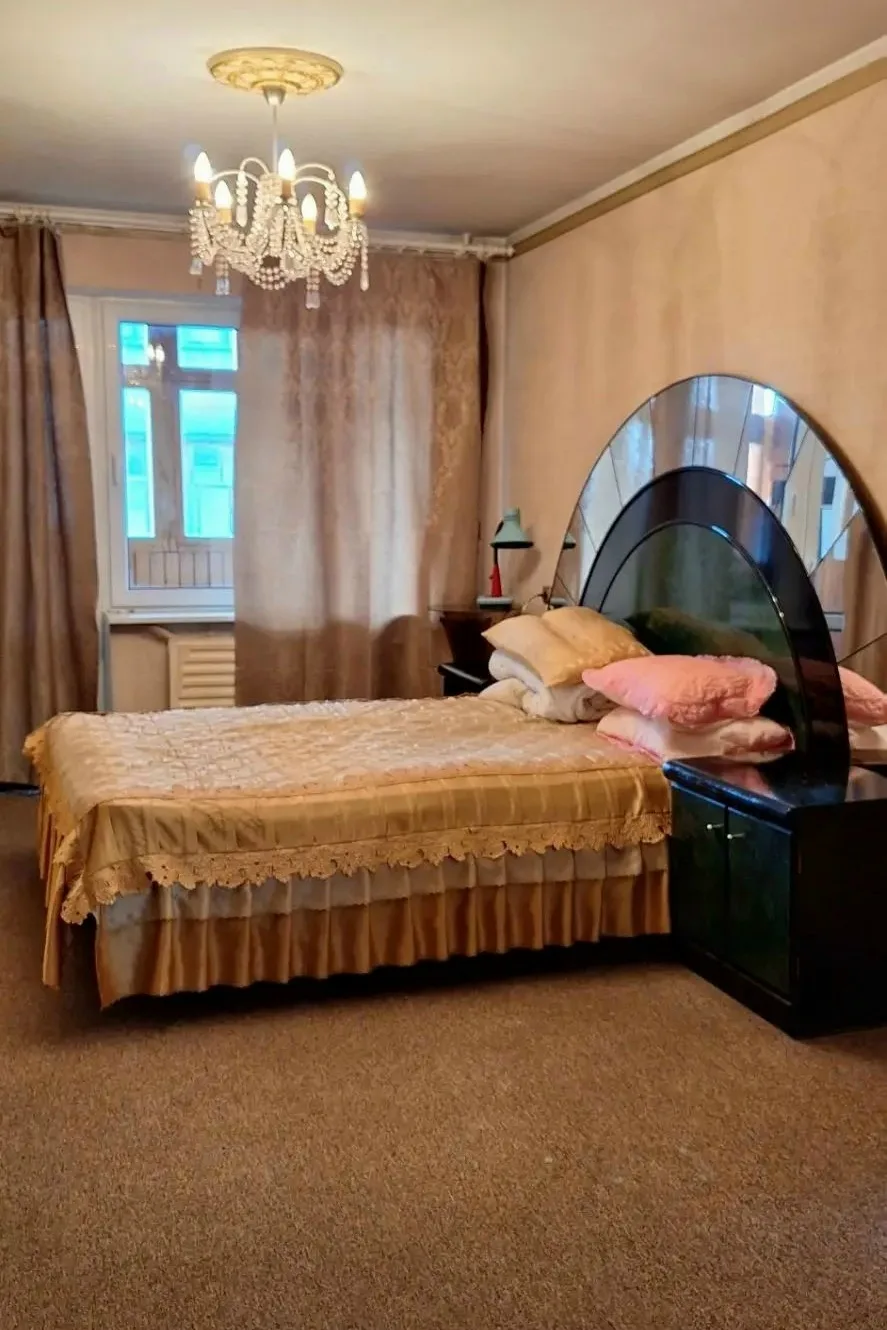 Трёхкомнатная квартира на трк ИРЕМЕЛЬ