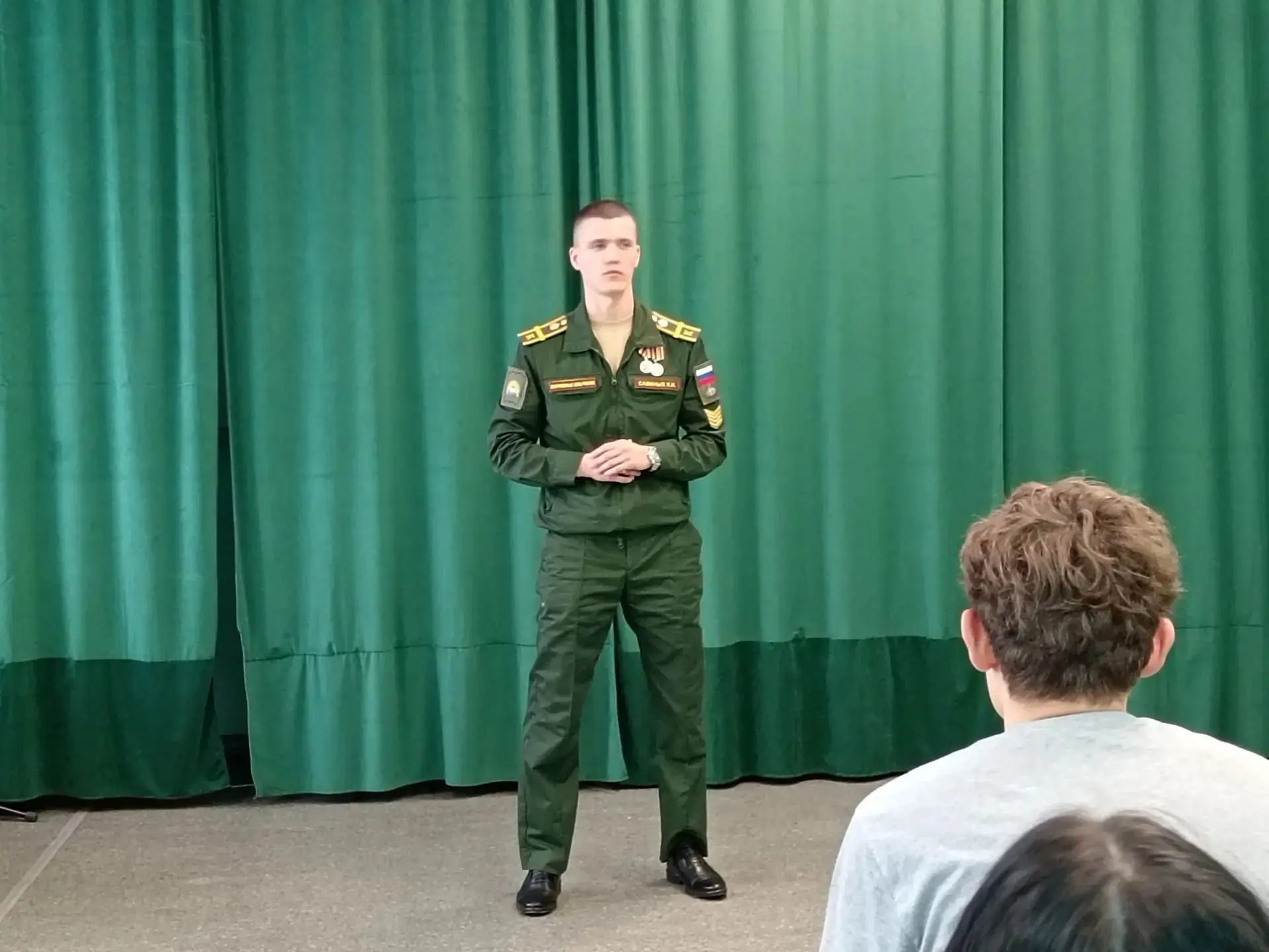 🎖️ Профориентация: в гостях — будущий офицер!