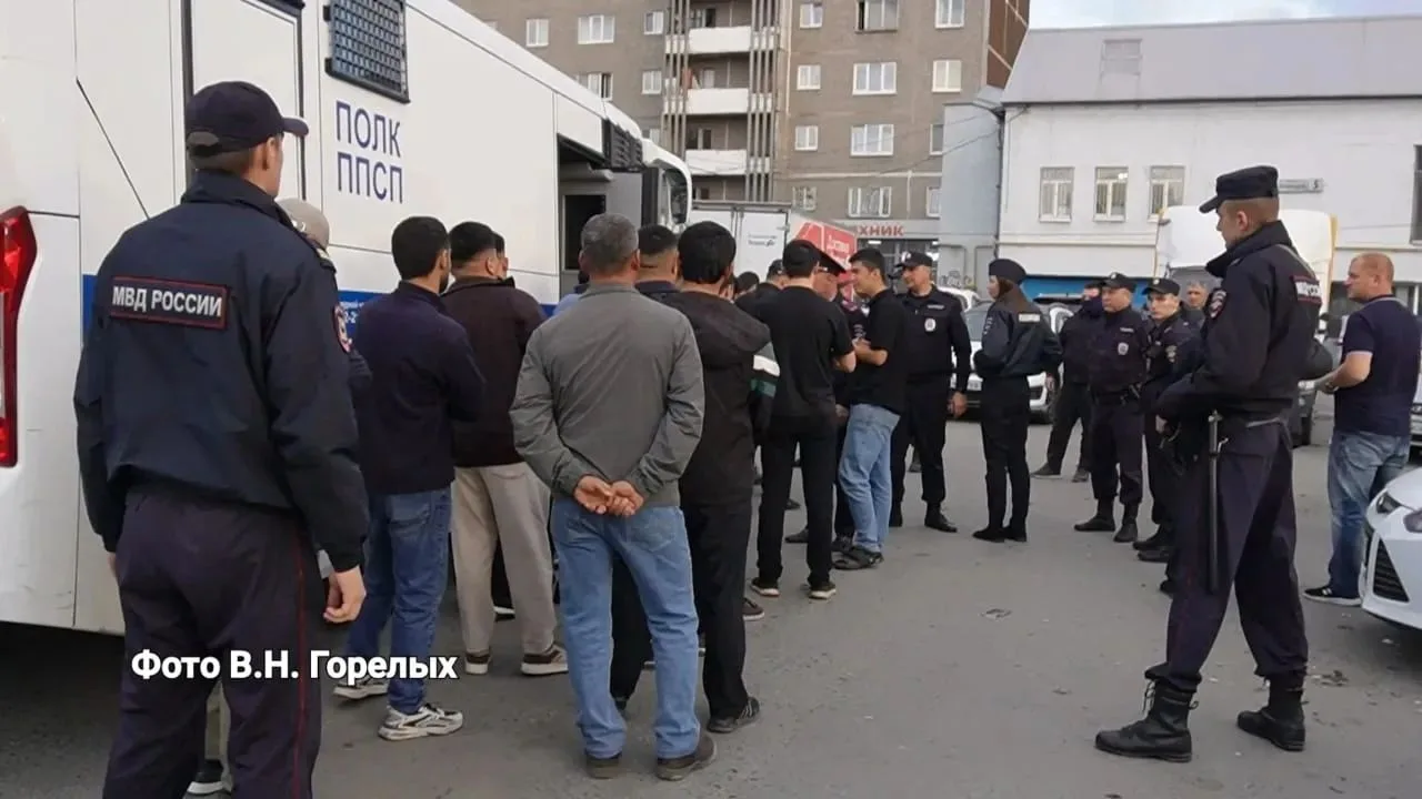 С 1 по 10 октября в Свердловской области прошел рейд «Нелегал-Кордон 2026». Более 700 с...