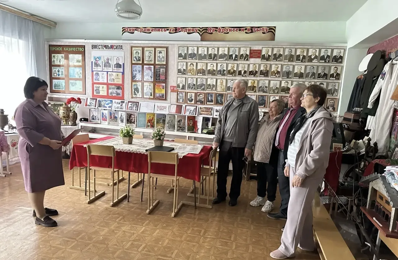 🎉 Сегодня в нашей школе №8 произошло по-настоящему важное и трогательное событие! 🎉
