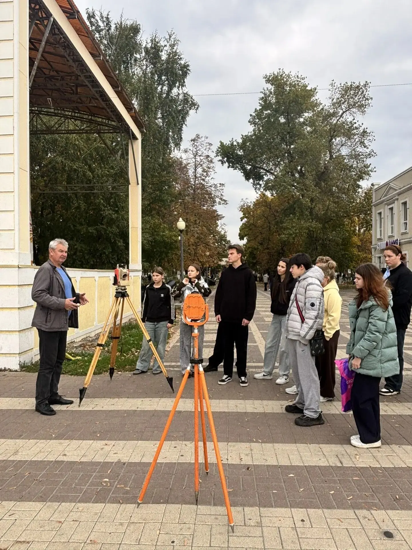 В рамках профориентационной недели 10.10.2026 прошла интересная экскурсия, организатора...