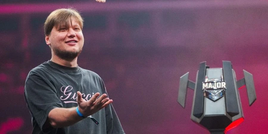 ↗️ S1mple о питомцах в CS: «Три недели подряд мне не падают яйца»