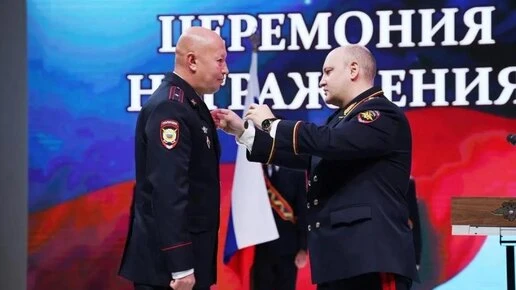 В Челябинске наградили полицейских в честь 60-летия городского управления МВД