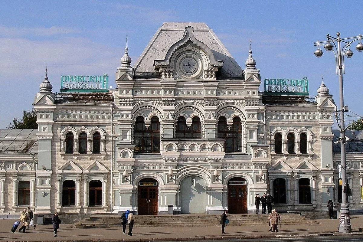 🇷🇺Рижский вокзал в Москве пока никто не купил. На четвёртый аукцион по его продаже ни...