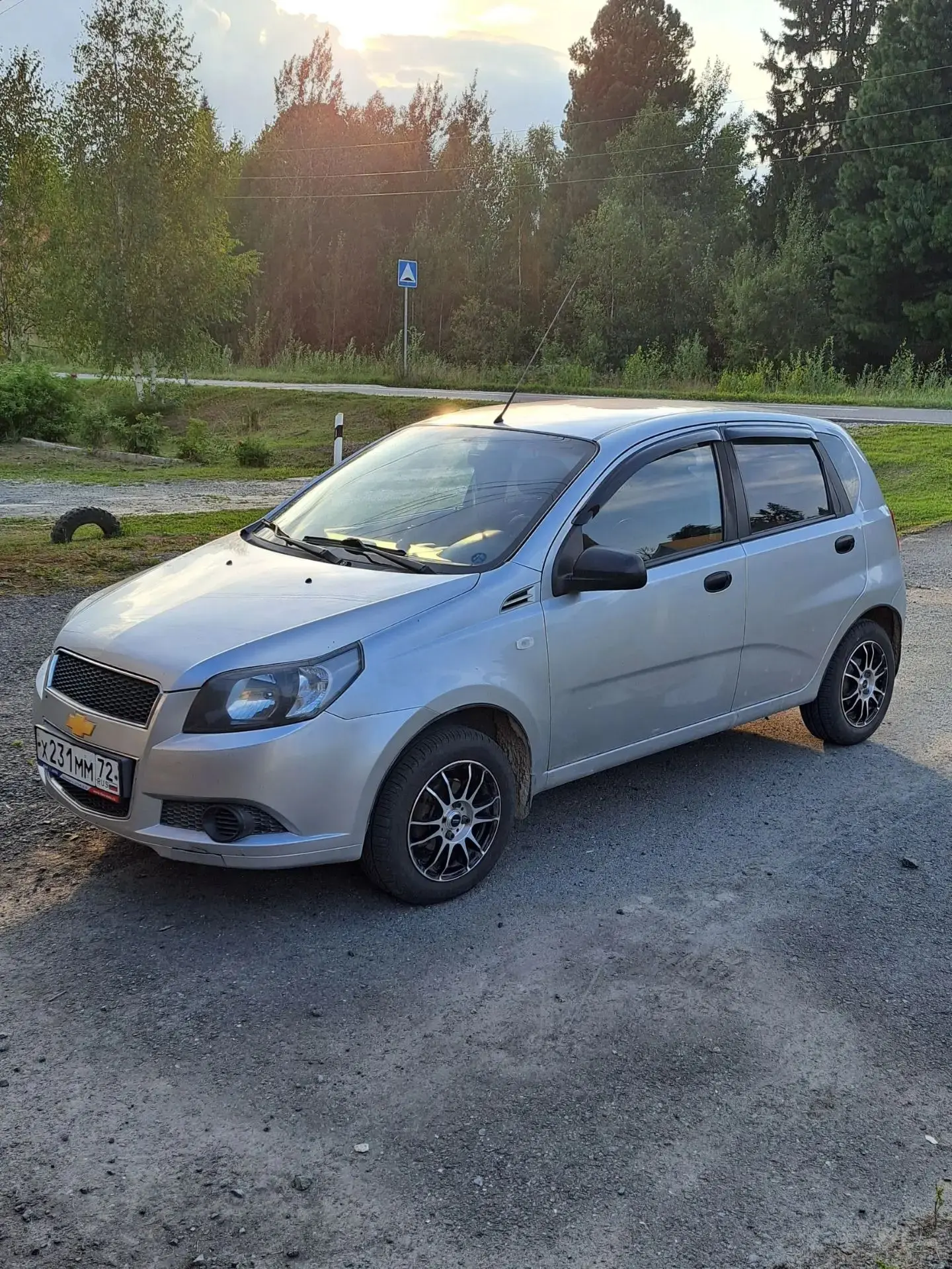 Продам Chevrolet Aveo, 2011 год 1.2 л, 84 л.с., механика,