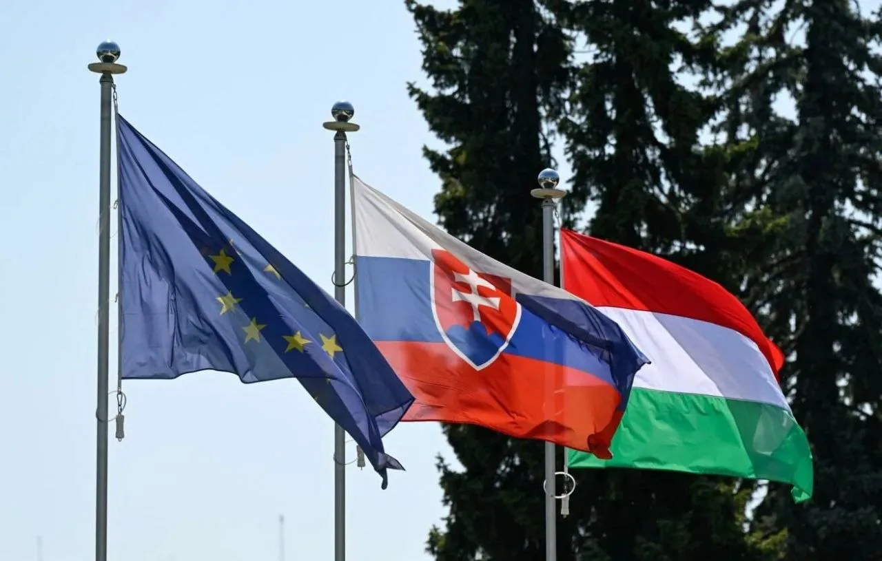 ❌Словакия и Венгрия не будут участвовать в предоставлении Украине €70 млрд, которые про...
