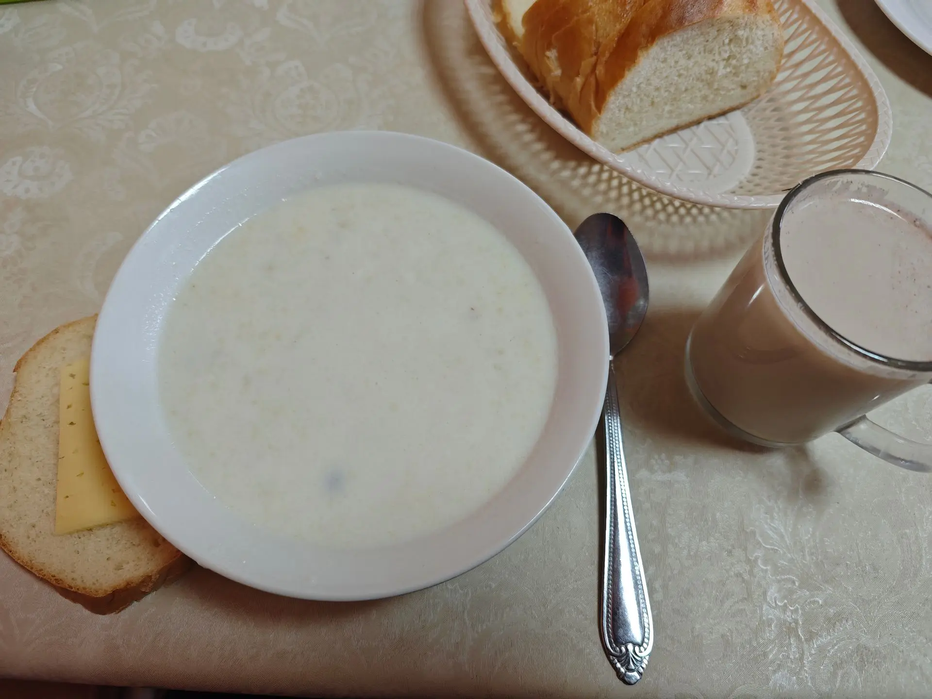 Мы знаем, как у наших поваров каждое блюдо получается таким вкусным — секретный ингреди...