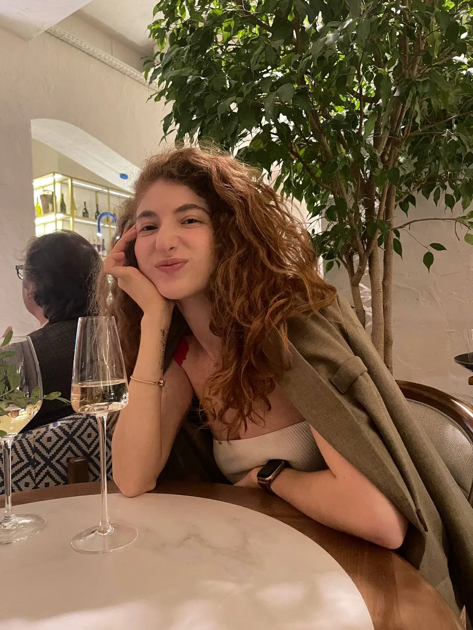 👧 Настя, 24