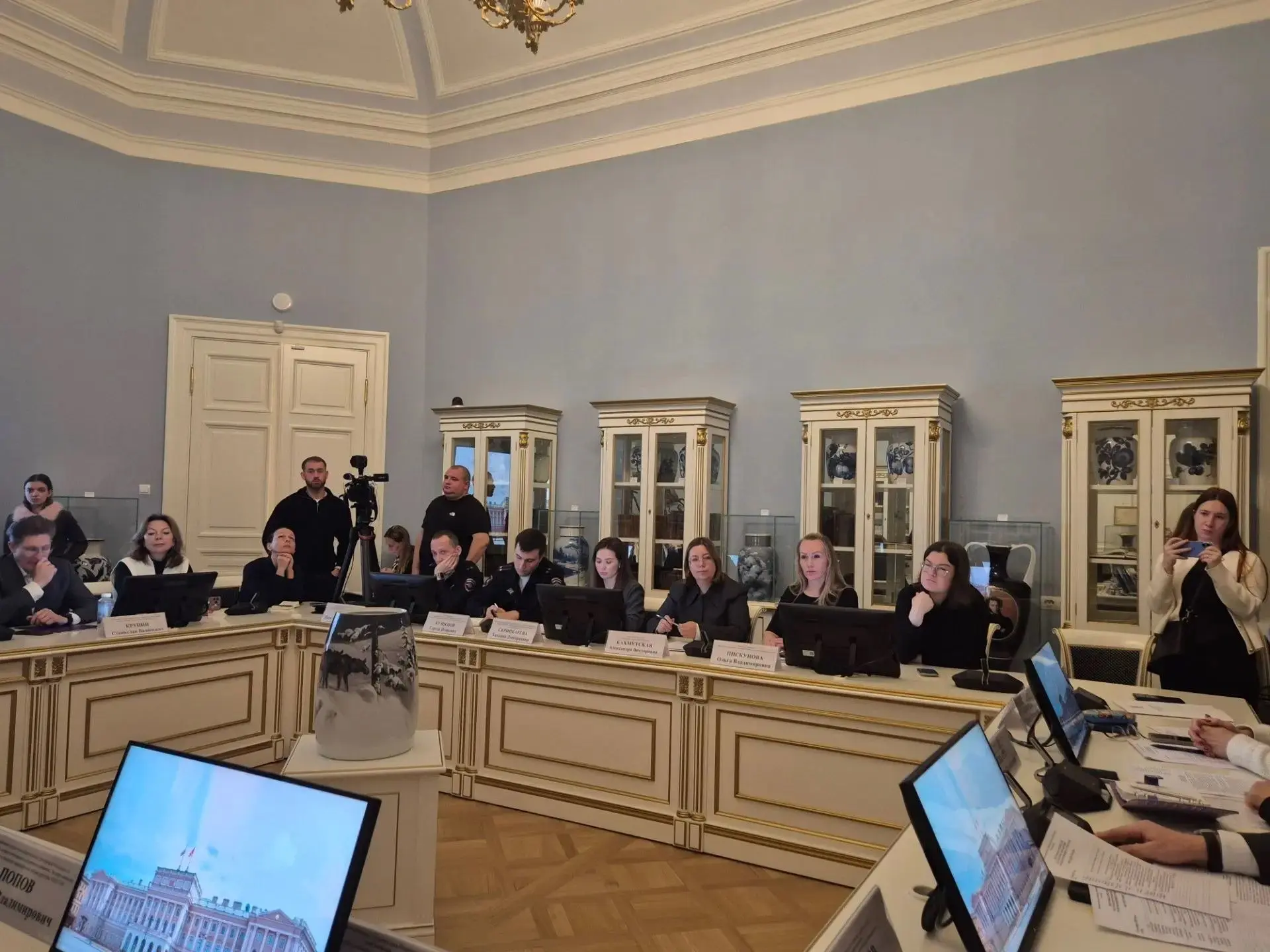 В Законодательном Собрании обсудили корректировку штрафов за неоплату парковки