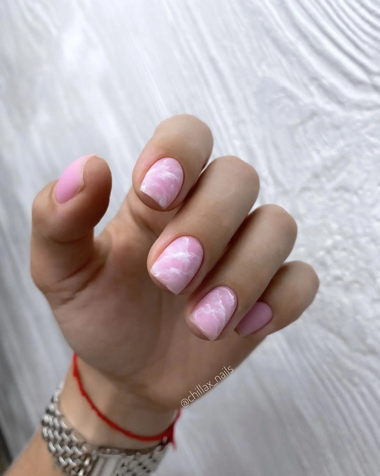 Нежные идеи на короткие ноготки