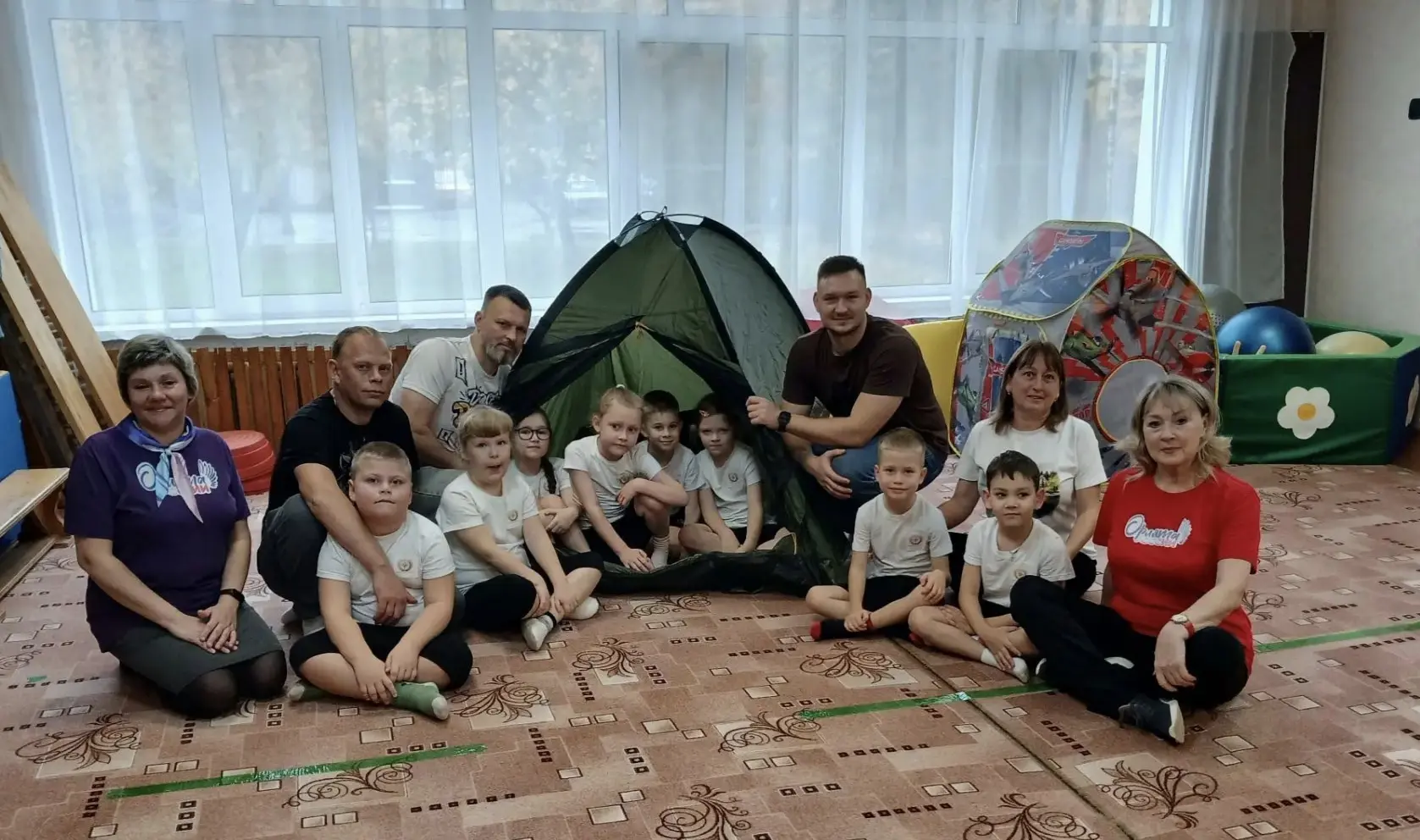 "Орлята идут в поход".