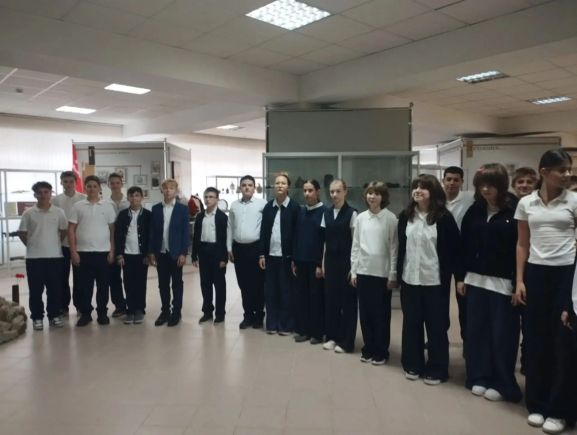 Также 9.10.2026 г. в стенах нашего школьного музея прошел трогательный и важный памятны...