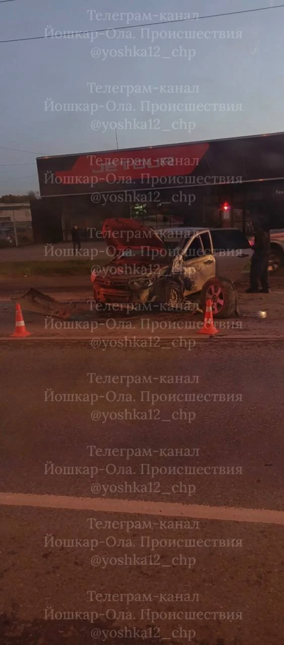 На Опытном поле произошло ДТП.