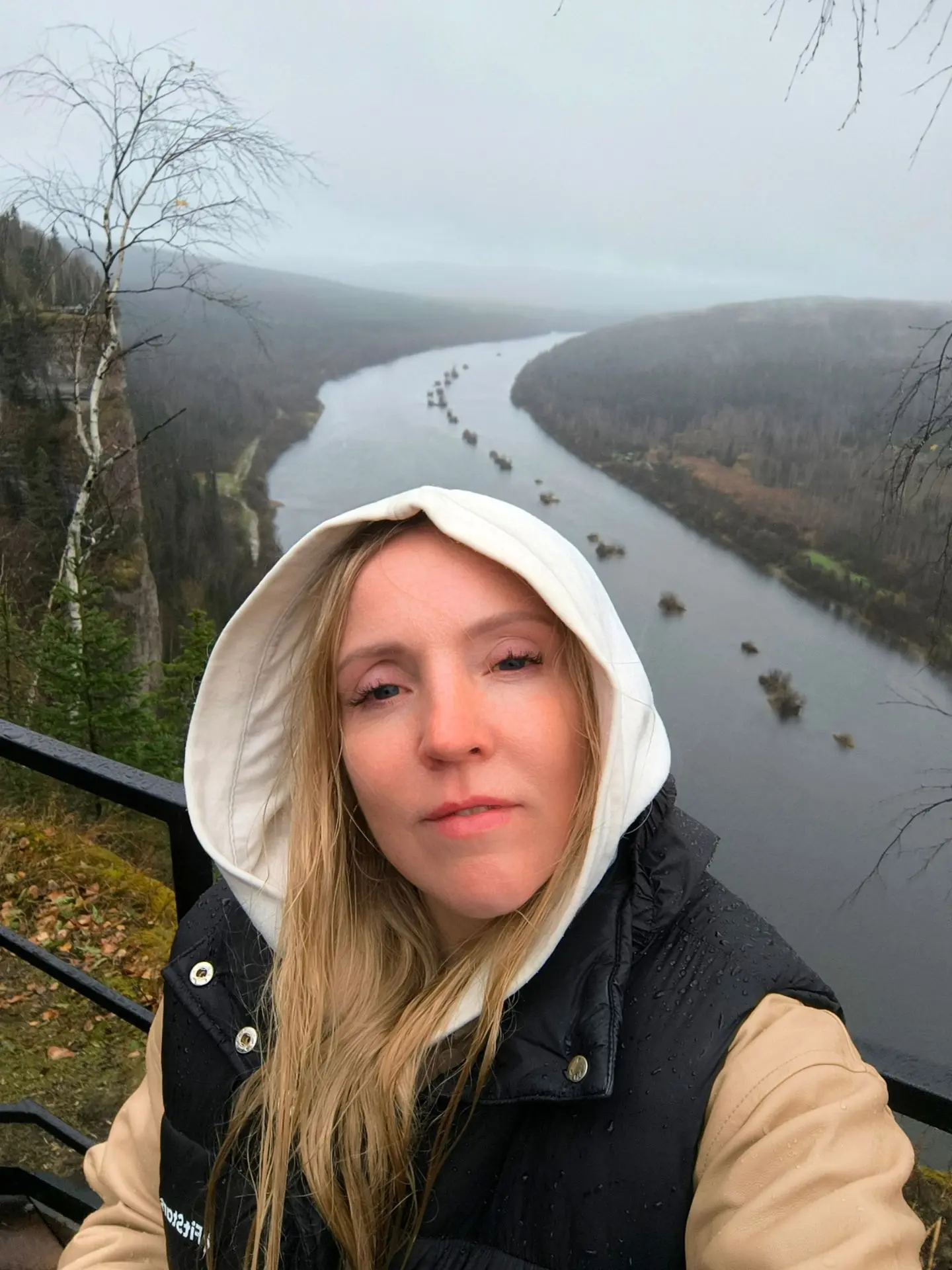 💢Добралась до дома. Ух какая, поездка хорошая вышла. Пасмурно только было, но да ладно...