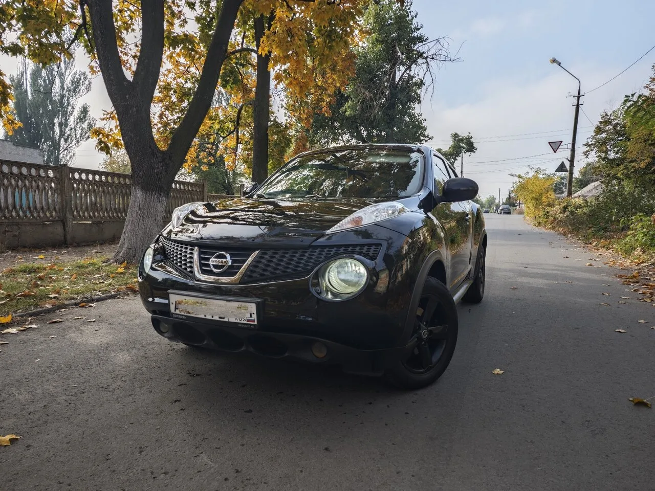 Продам Nissan Juke 2011 года, 1.6, автомат, 210 тыс. км, б/у, 999 тыс. рублей
