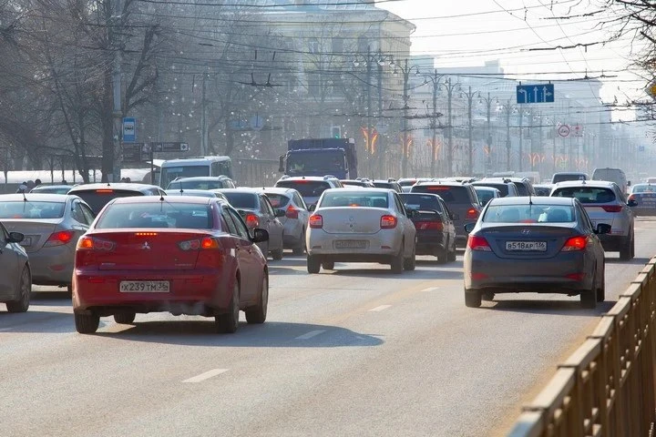 Брянских водителей с опасными диагнозами начнут лишать прав автоматически