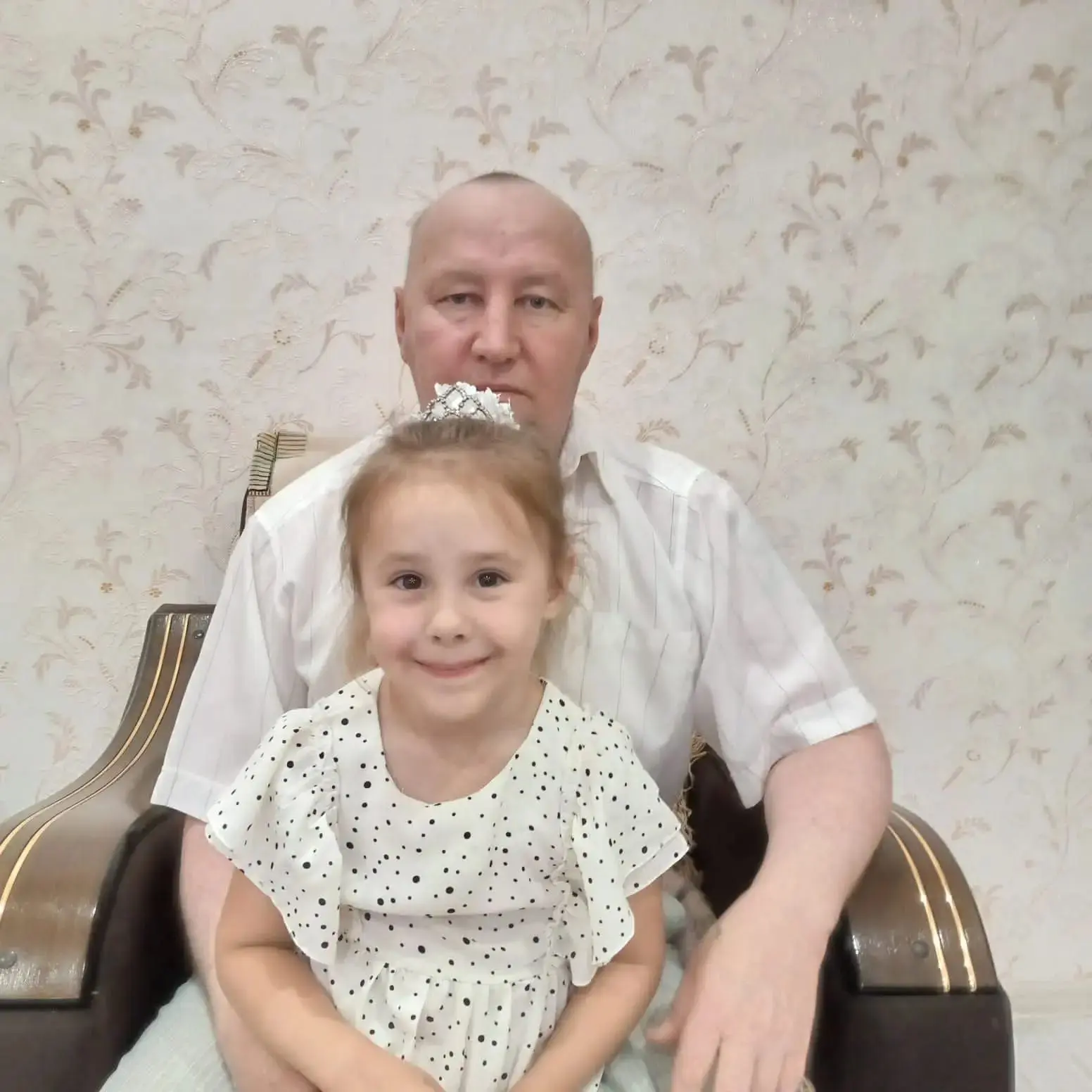 Янова Александра присоединяется к онлайн-флешмобу "Спасибо, папа!":