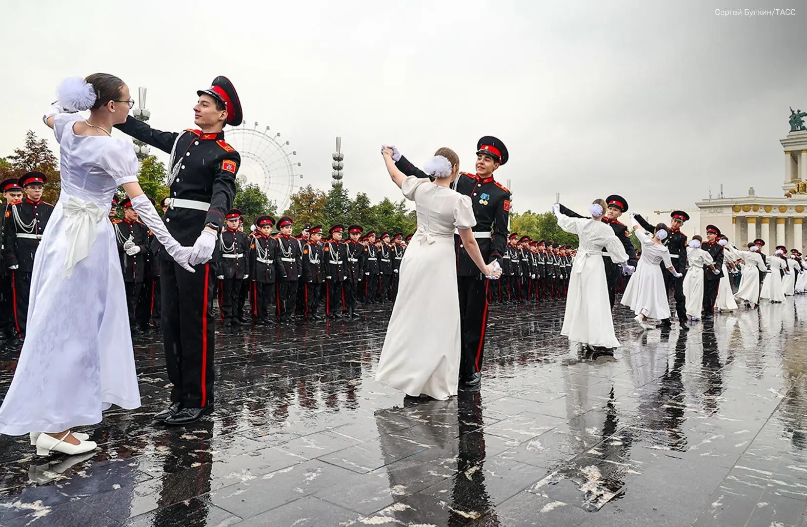 Обычный день в России