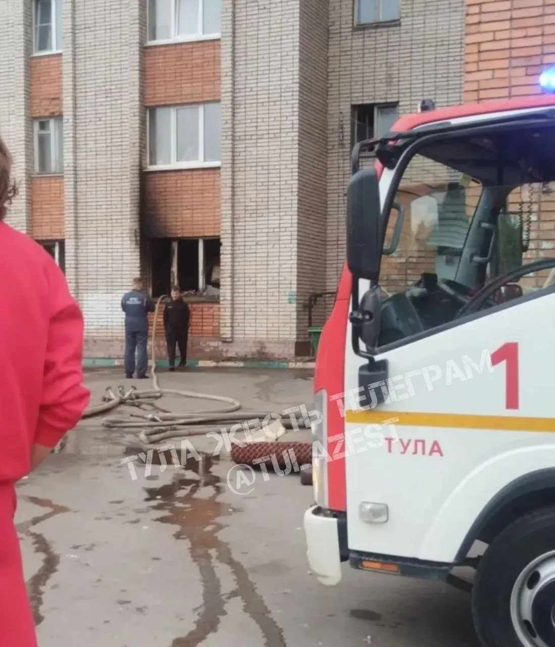 ❗️Горит квартира на Пузакова 12