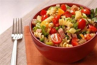 ​​ИТАЛЬЯНСКИЙ САЛАТ С ВЕТЧИНОЙ, СЫРОМ И ОВОЩАМИ #салат