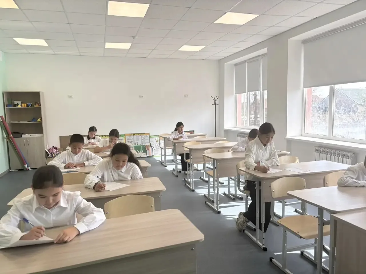 Сегодня в нашей школе прошел школьный этап Всероссийской олимпиады школьников по матема...