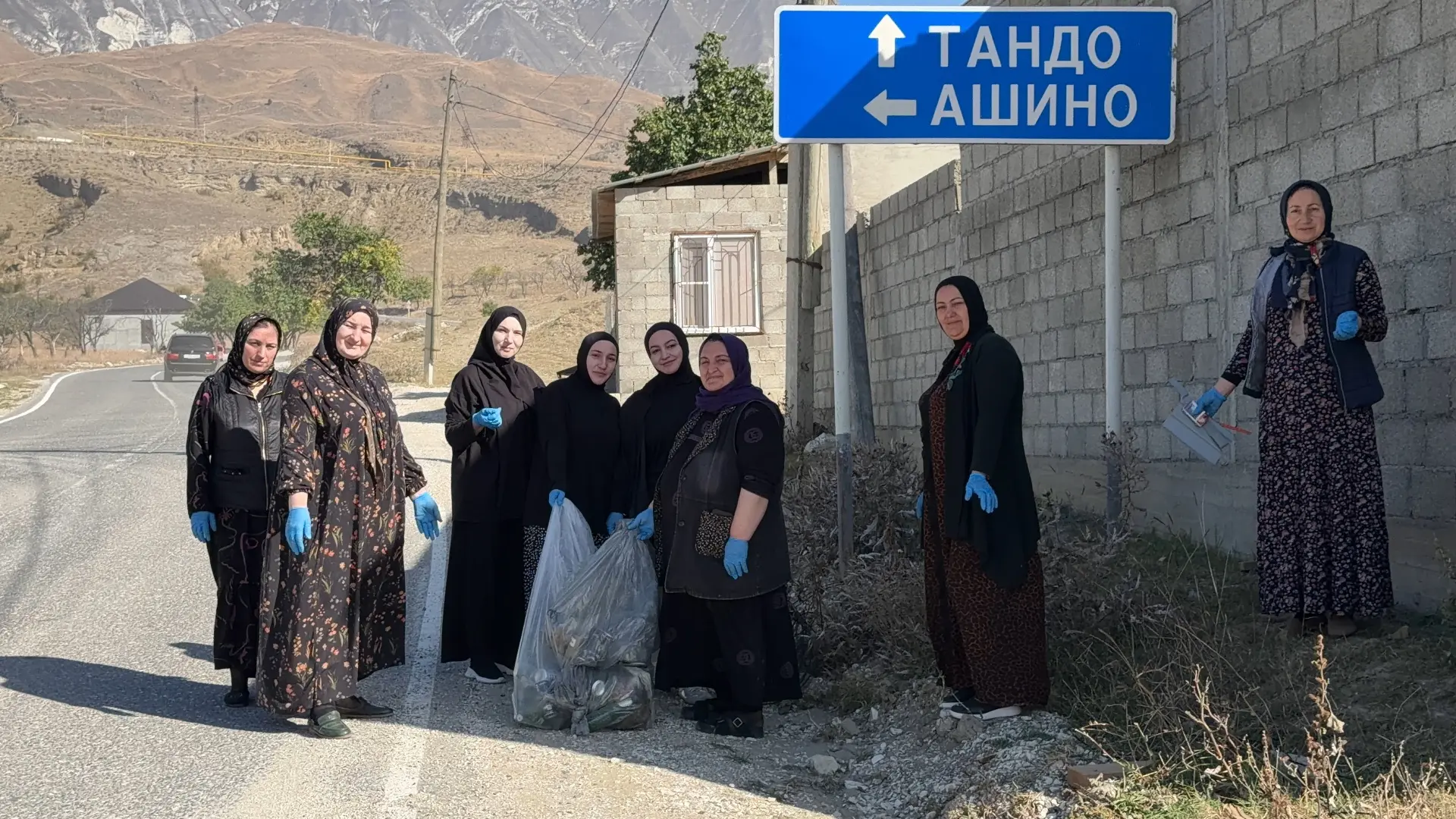 Не первый год работники ГБУ РД «КЦСОН» Ботлихского района принимают участие в общерайон...