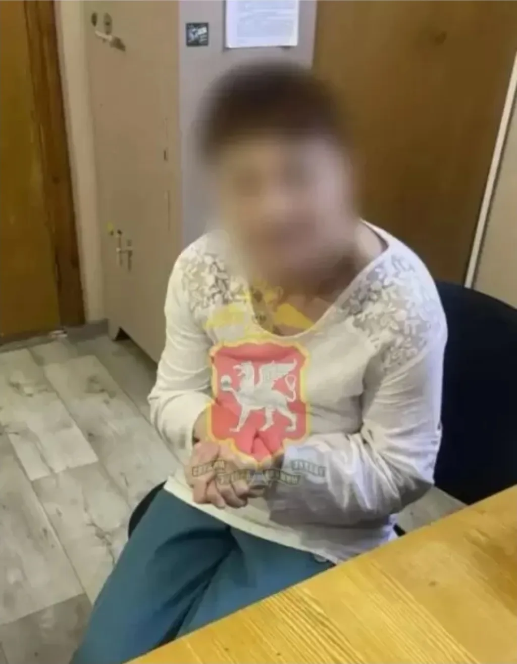 В Евпатории мужчина украл с карты соседки 185 тысяч рублей, пока она была в больнице
