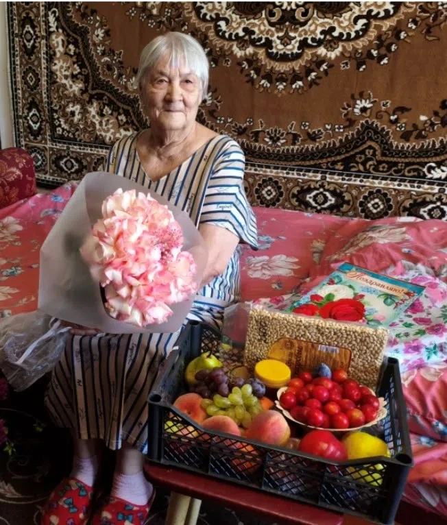 Учительница первая моя