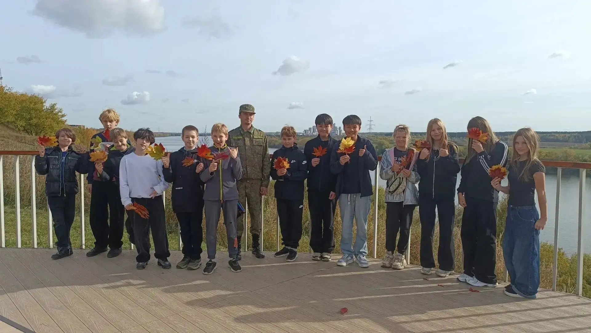 🍁 В городском парке школьники окунулись в мир лесного хозяйства