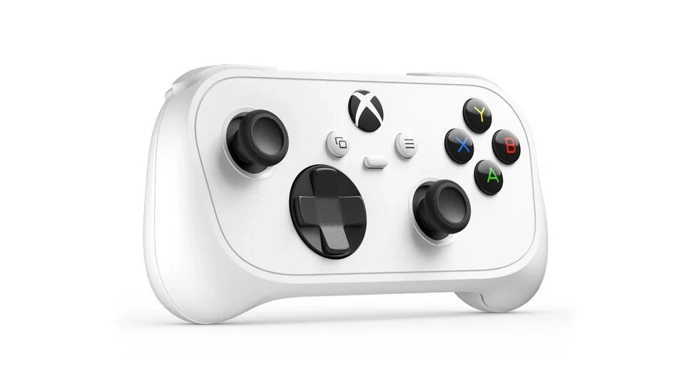 Геймпад Xbox уменьшили до размеров кармана
