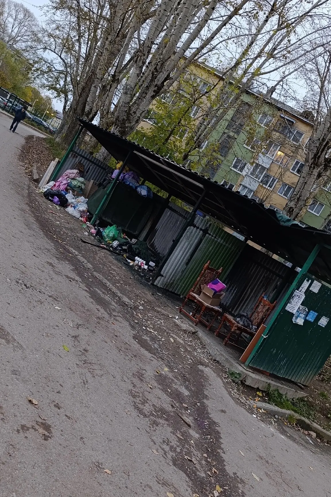 Доброго времени суток ,жильцы близлежащих домов Юбилейная 53,57 (у Темпа) . Какие то не...