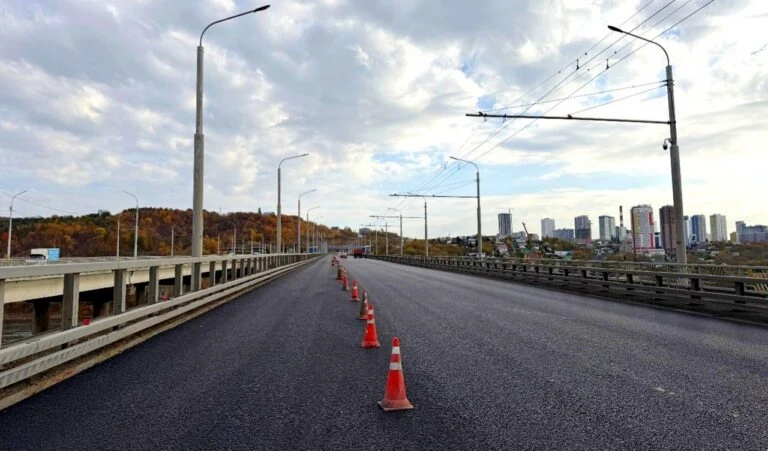 Затонский мост в Уфе открылся после ремонта и закрывается на ремонт.