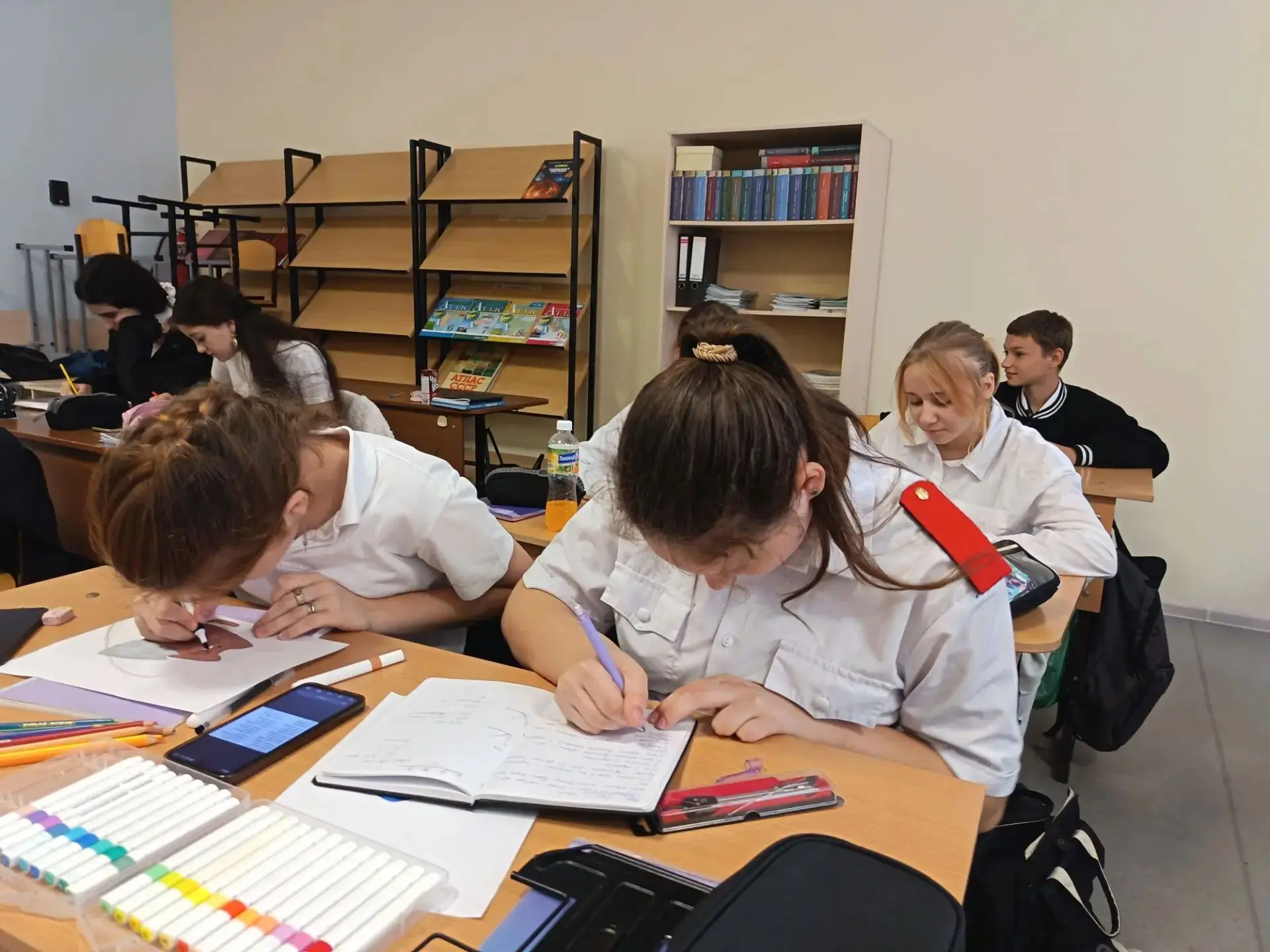 🎉 Тёплый праздник в Казачьей школе № 3! 🎉
