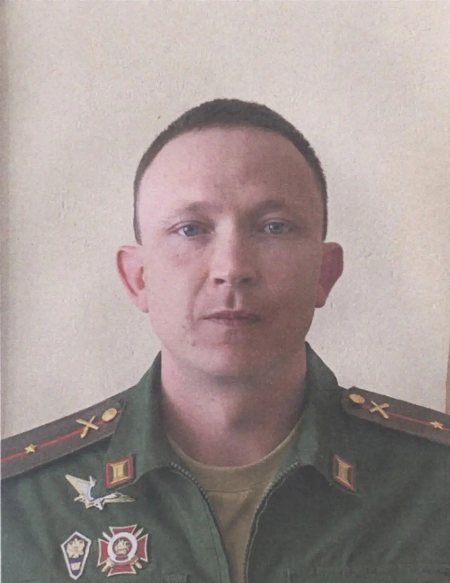 🇷🇺 Младший лейтенант Елезов Виталий действуя в составе минометной батареи, доставлял ...