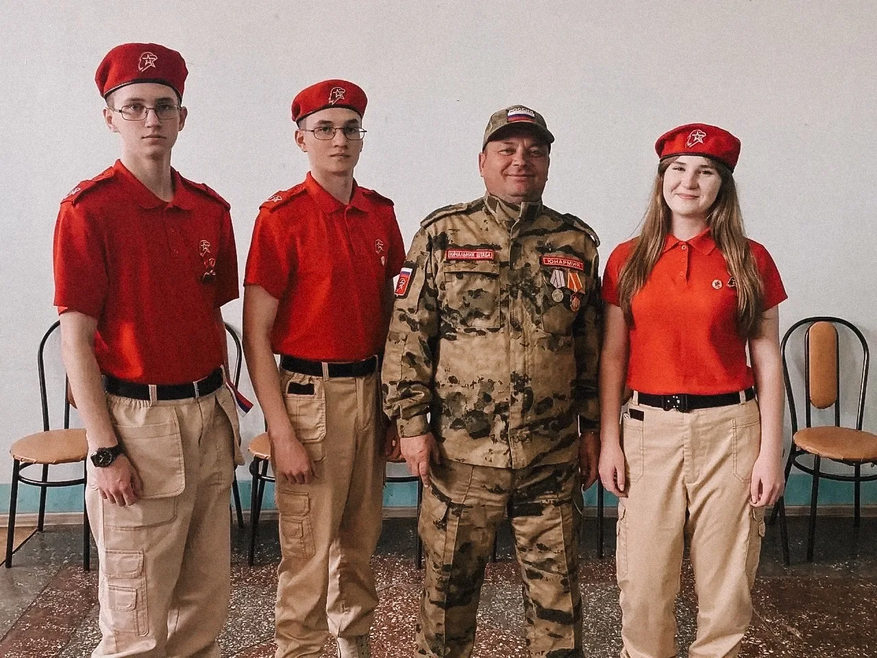 📅 13 октября старшие юнармейцы отряда «Вымпел» (г. Зуевка) стали почётными гостями рай...