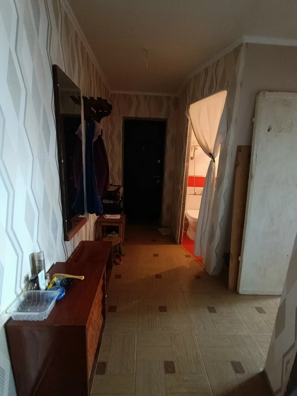 Продам 2-к. квартиру, 3/5 эт. в Горловке, пр. Победы, 87