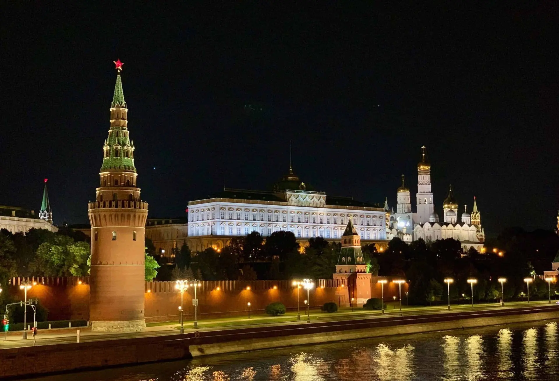 ❗️Предстоящая ночь в Москве может стать одной из самых холодных за осень