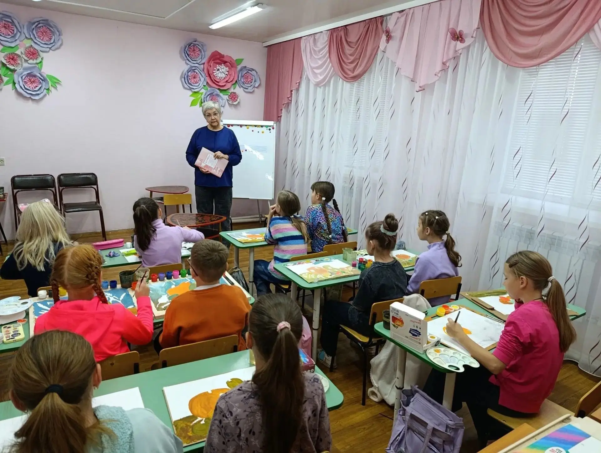 7 октября обучающиеся объединения «Радужка ИЗО» приняли участие во Всероссийском открыт...
