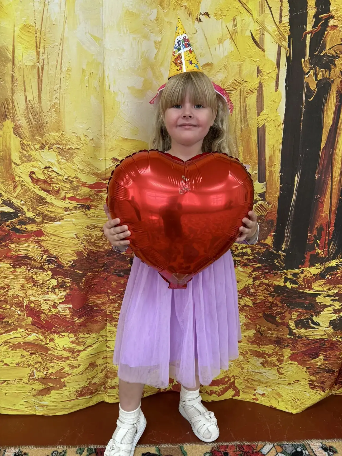 «Сегодня у нашей Полины был особенный день — день рождения в садике! С самого утра наша...