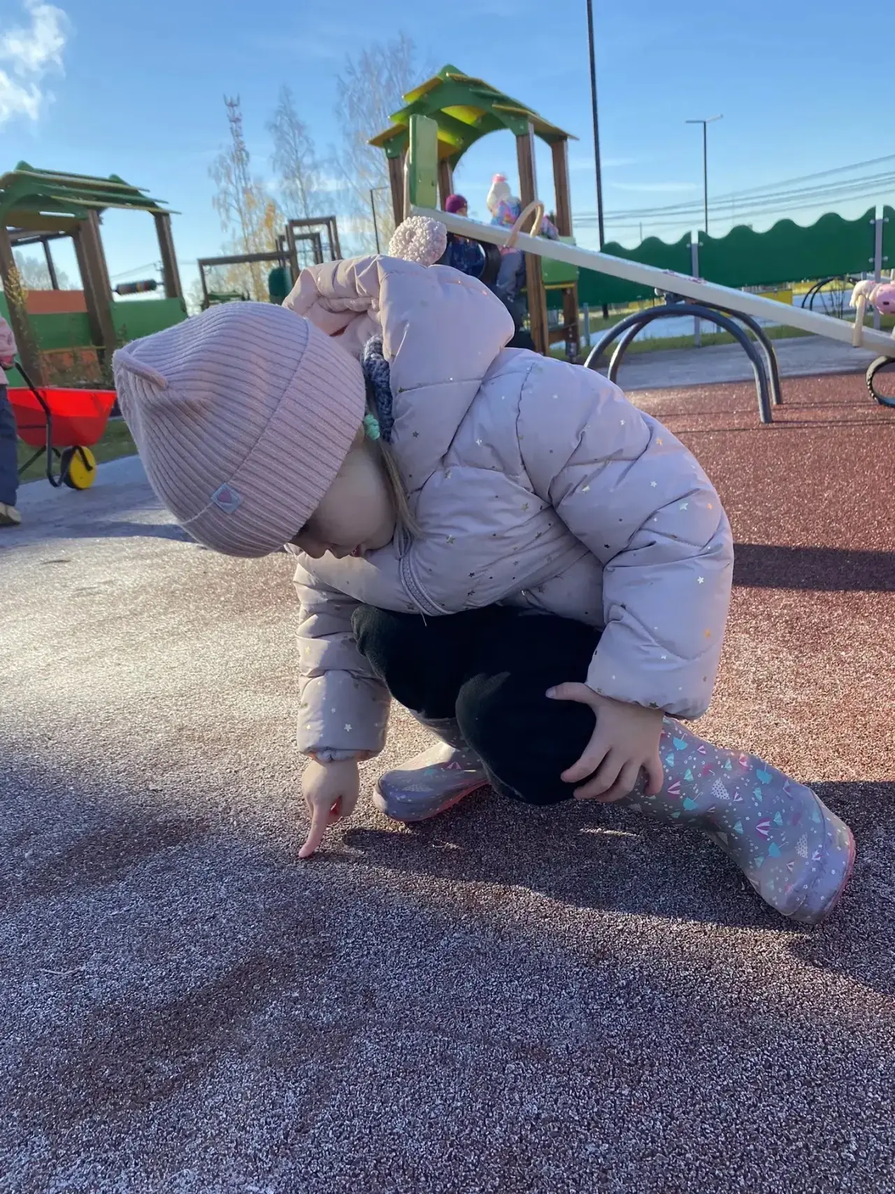 🍂 НАБЛЮДЕНИЯ НА ПРОГУЛКЕ ☀️🌧️