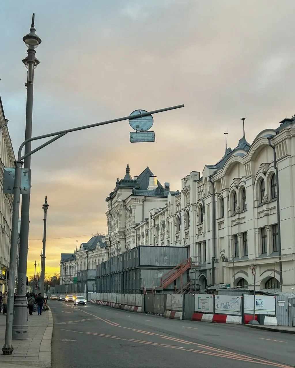 🌿 Доброе утро, жители районов Патрики и Пресненский! Желаем вам хорошего дня!