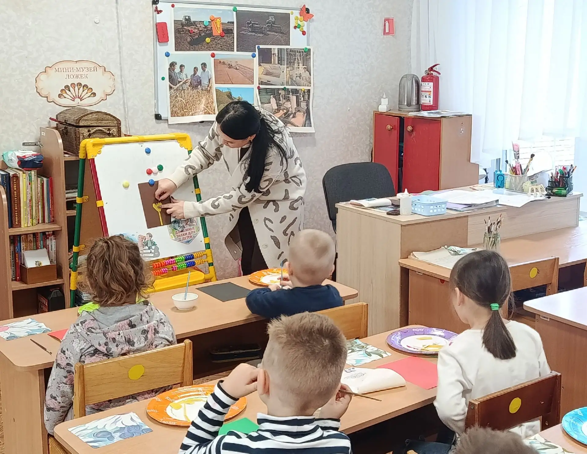 🌾 Аппликация «Золотой колосок» в логопедической группе «Золотая рыбка»! 💛В логопедиче...
