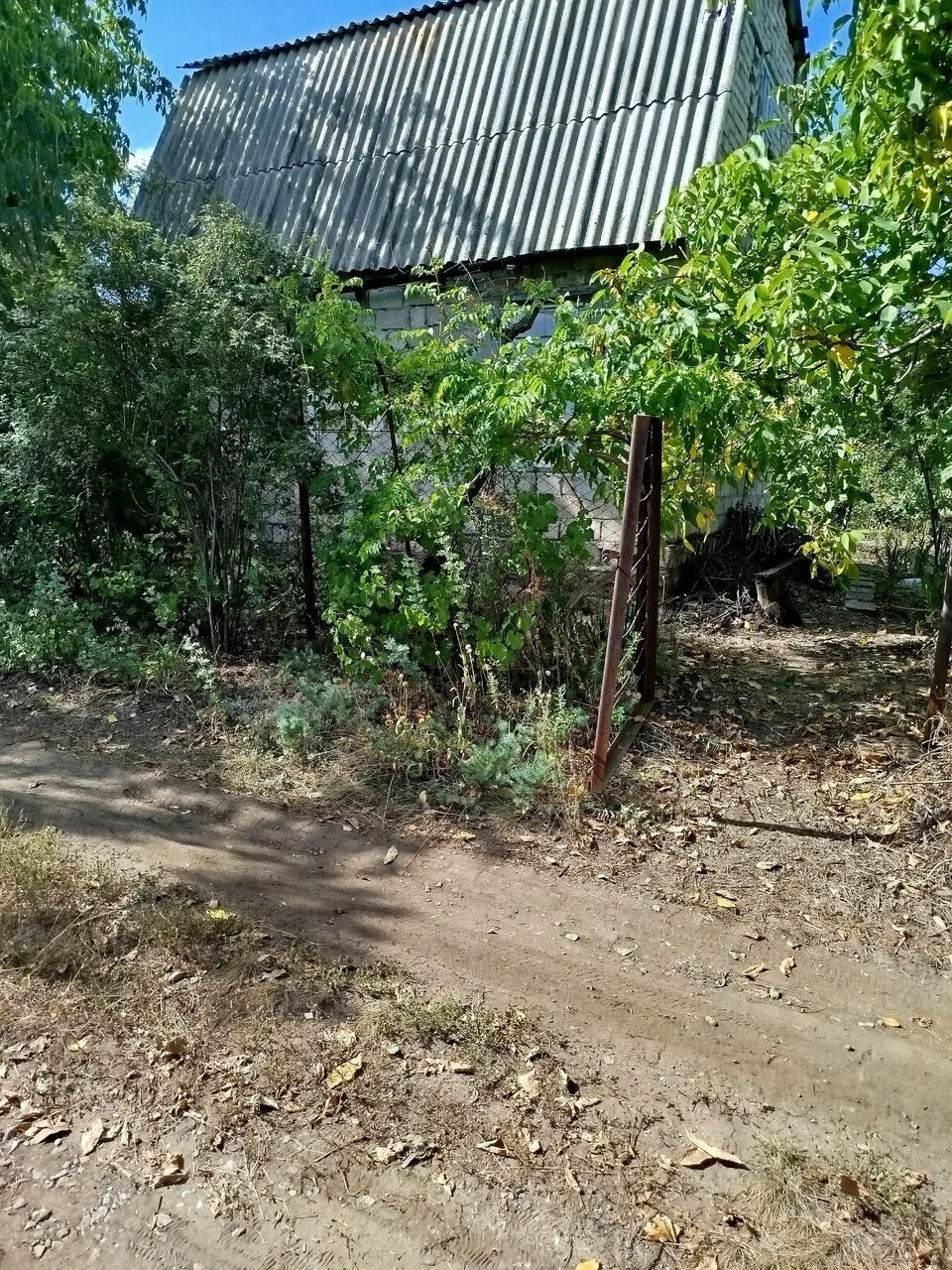 Продам дачу, дом 6.5х5 м с мансардой, 6 соток, приват. ЦЕНА 600 т.р. ТОРГ!