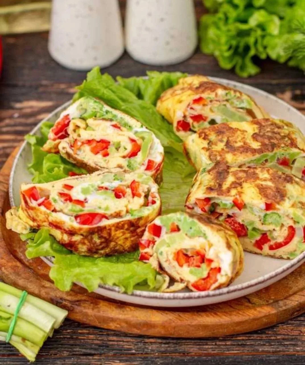 🍳 Яичный рулет с овощами