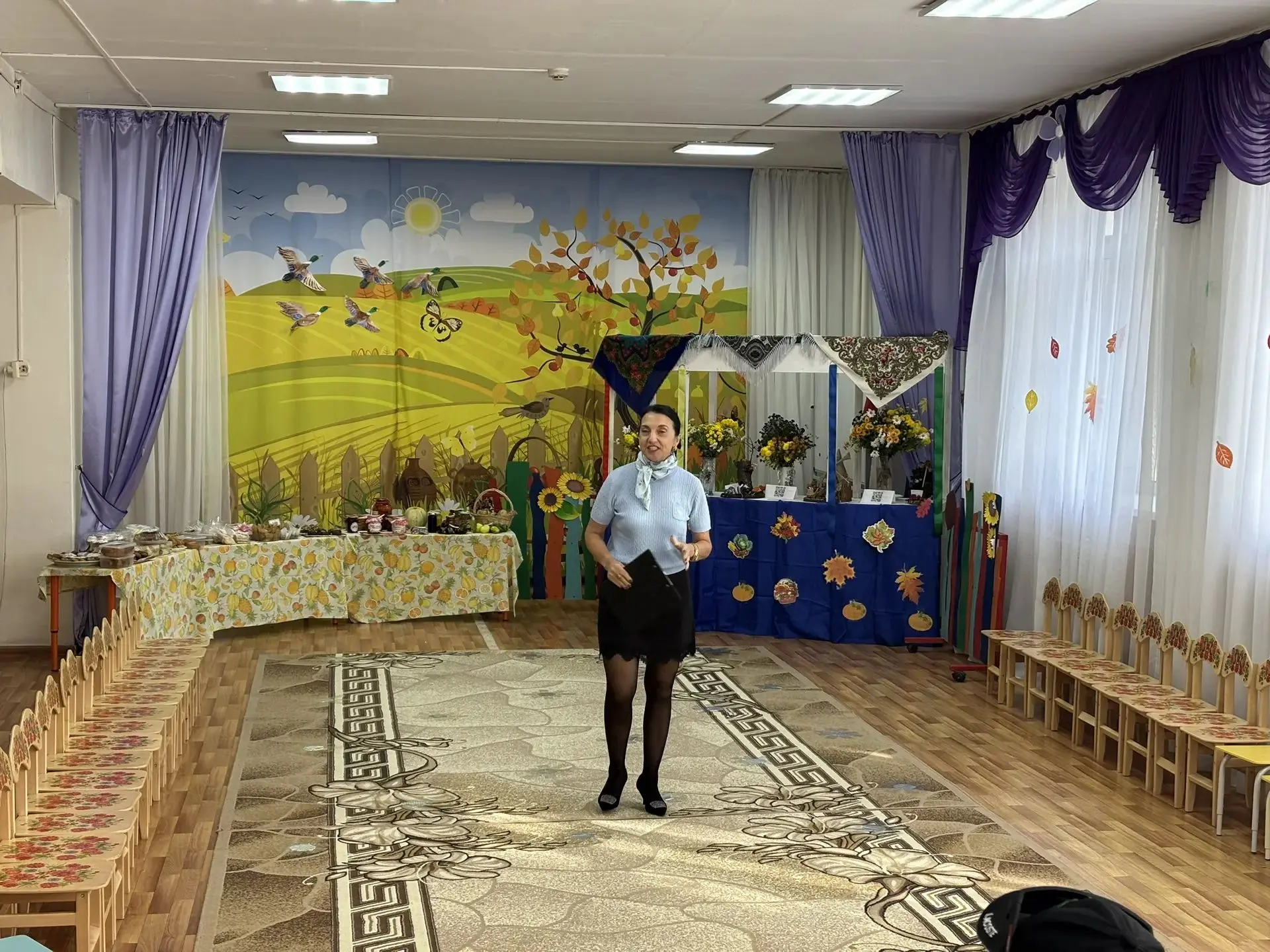 Как мы Осень спасали: репортаж с самой весёлой ярмарки в детском саду