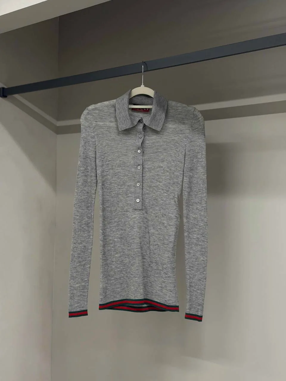 Новый джемпер Gucci, маркировка М, без бумажных бирок